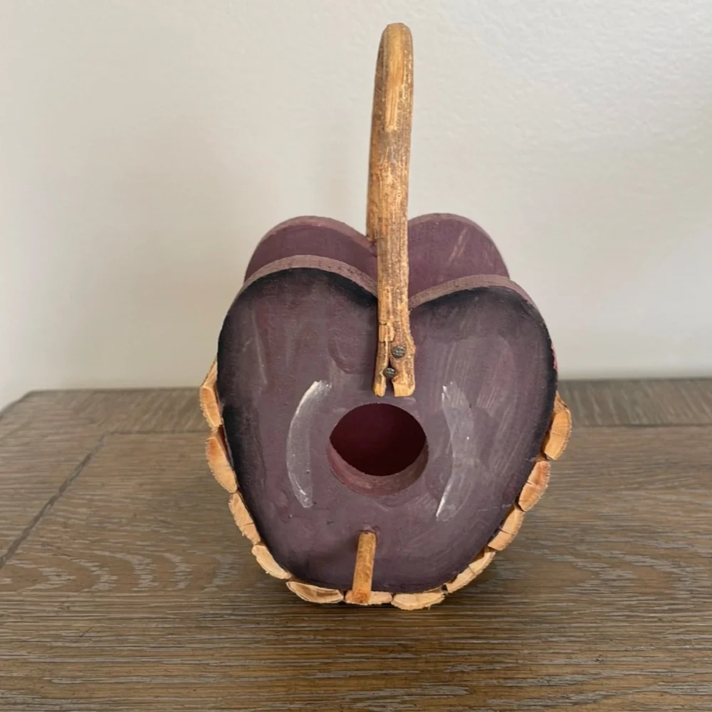Apple Birdhouse Basket
